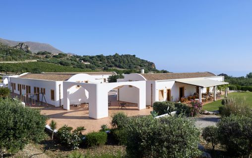 Immagine Agriturismo Tenute Plaia – Scopello