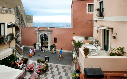 Immagine Porta di Mezzo - Taormina